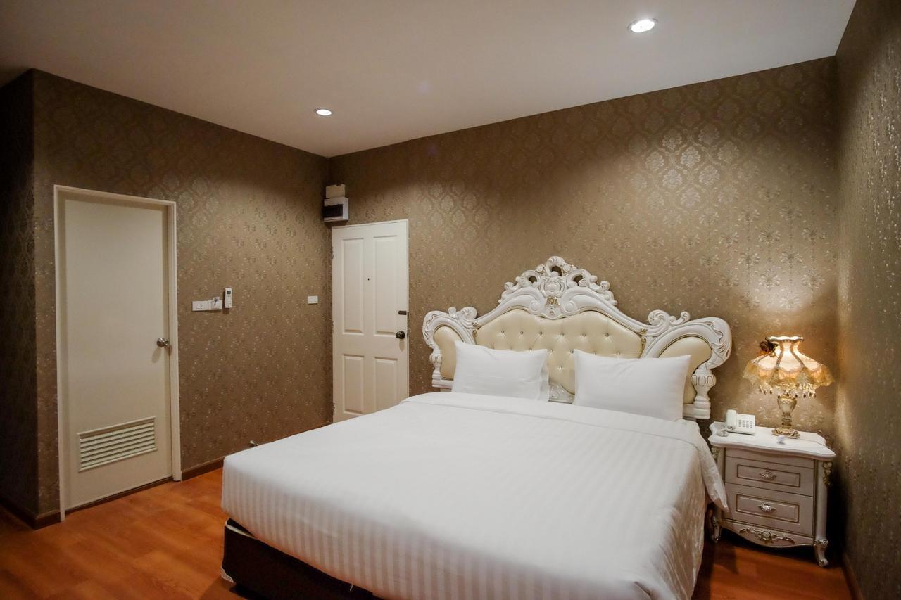 The O-Zone Airport Inn Бангкок Экстерьер фото