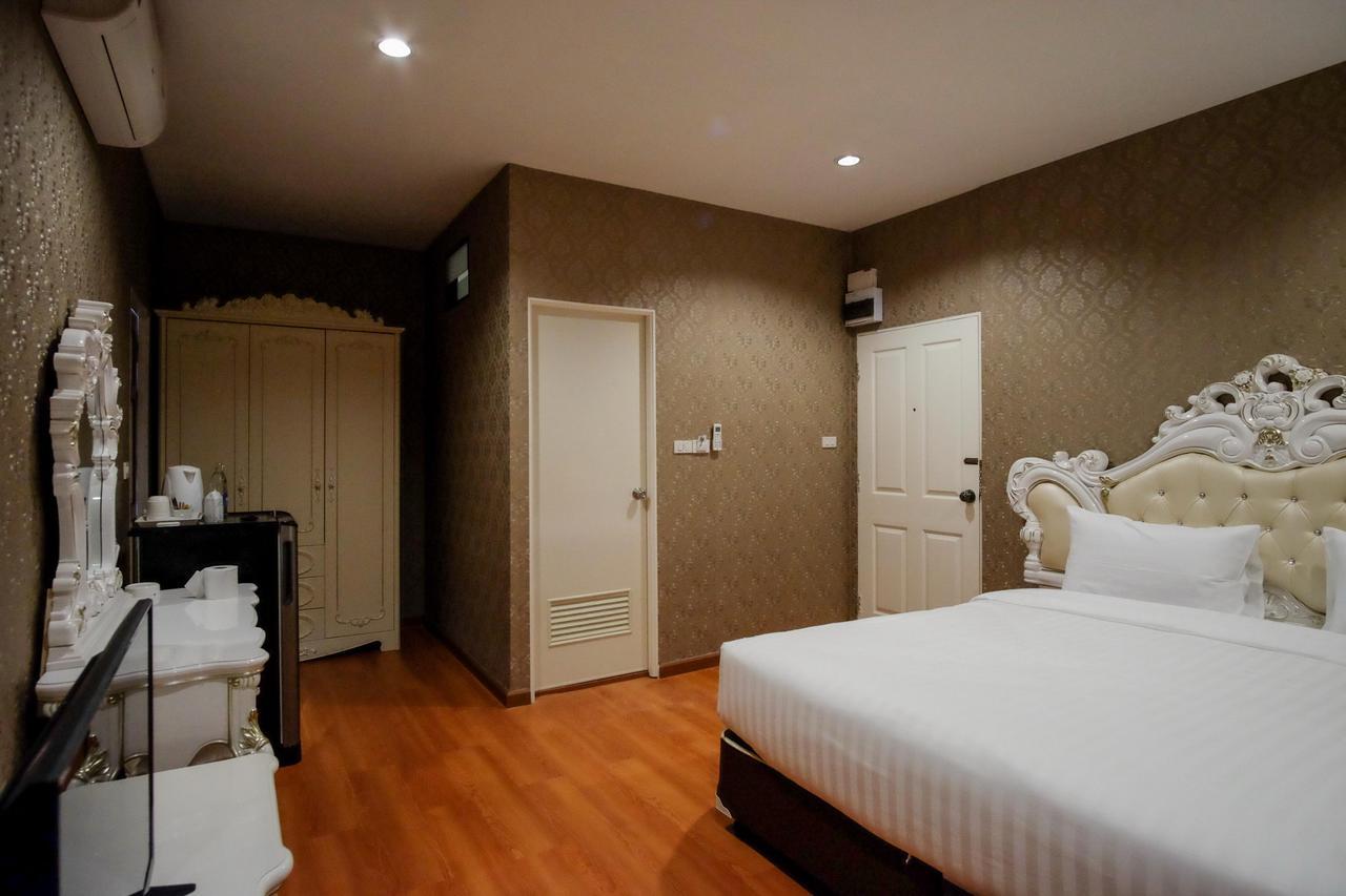 The O-Zone Airport Inn Бангкок Экстерьер фото
